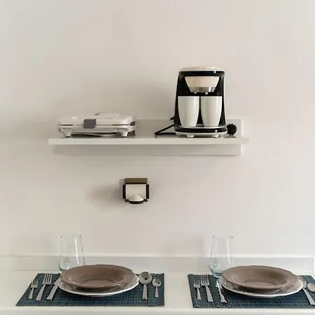 Dora Apartment *